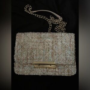 Kate Spade 
Women's Tweed Chain Shoulder Bag in Ivory and Gold